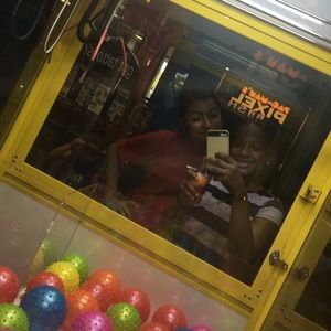 Meet your Posher, Ariana